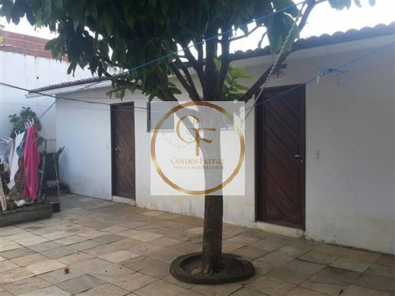 Casa à venda com 4 quartos, 391m² - Foto 5