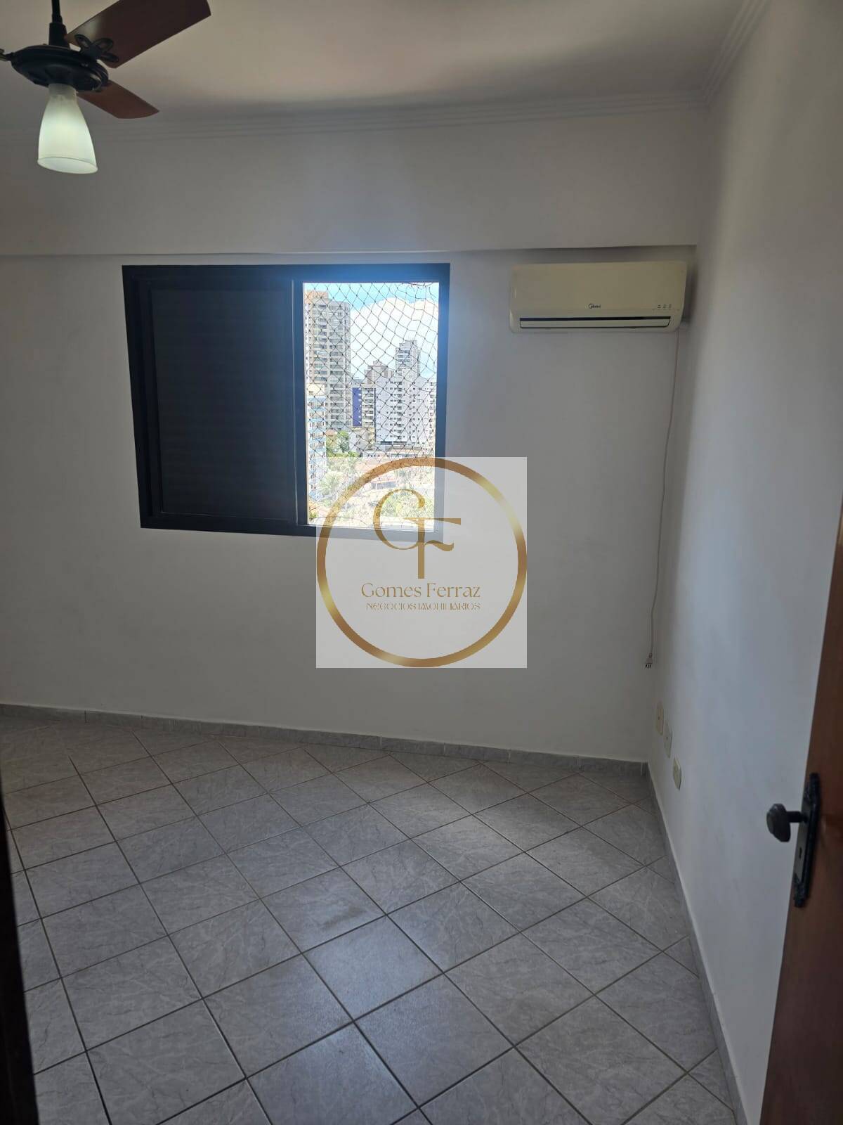 Apartamento à venda com 1 quarto, 54m² - Foto 9